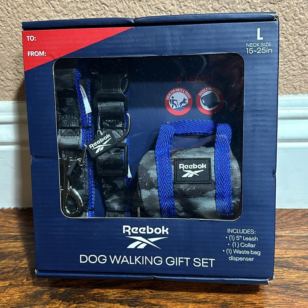 NWT Reebok Dog Walking Gift Set